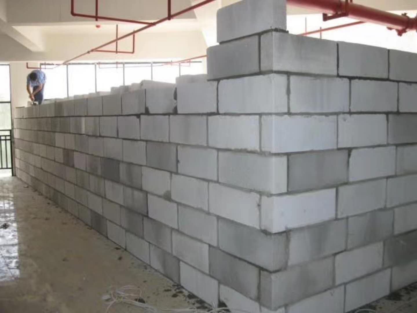 临漳蒸压加气混凝土砌块承重墙静力和抗震性能的研究
